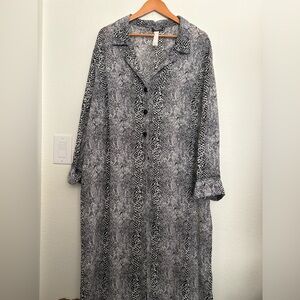 🖤Helen Blake Sheer Long Blouse🖤